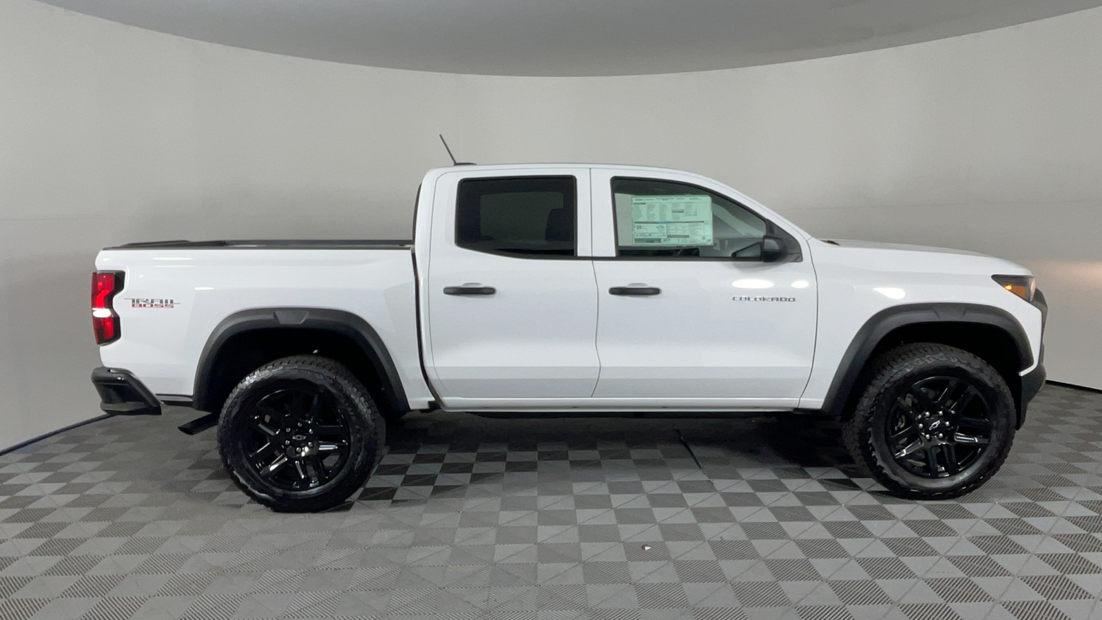 2024 Chevrolet Colorado 4WD Trail Boss 3