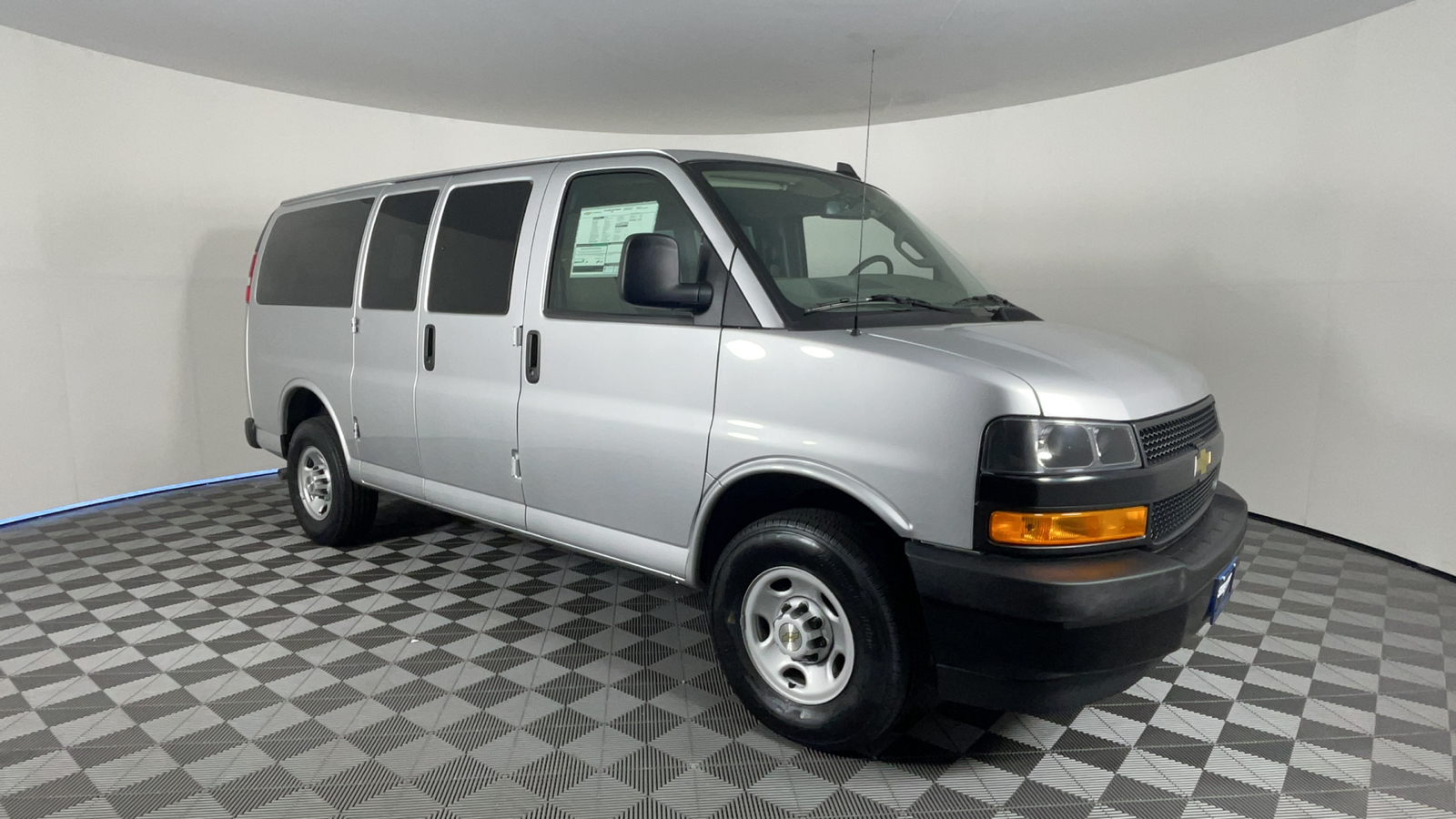 2024 Chevrolet Express Passenger LS 3