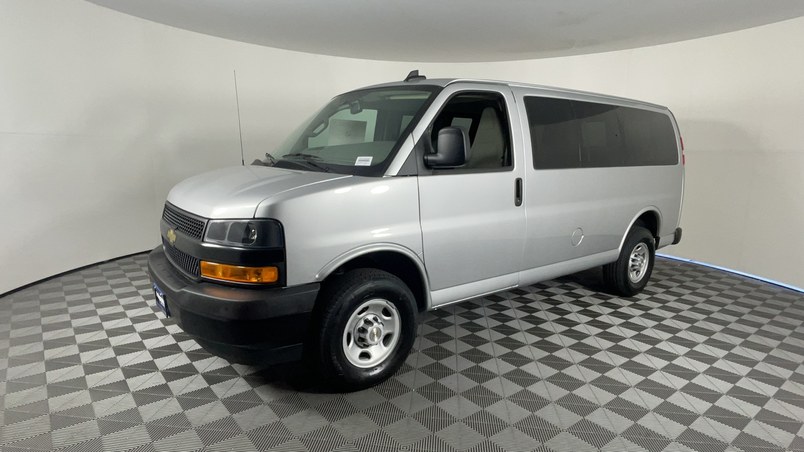 2024 Chevrolet Express Passenger LS 8