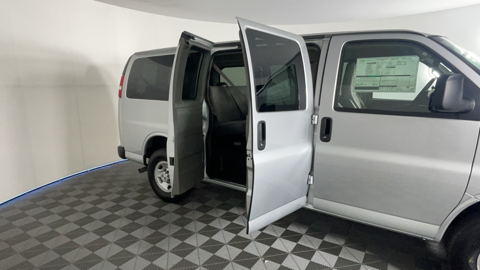 2024 Chevrolet Express Passenger LS 13