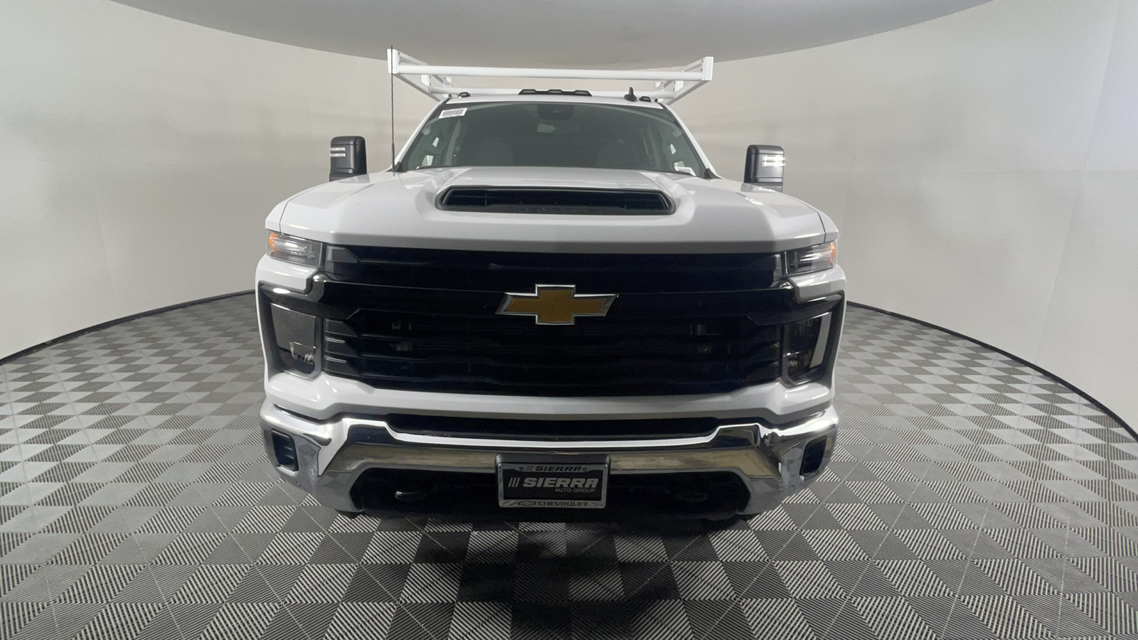 2024 Chevrolet Silverado 3500HD CC Work Truck 9