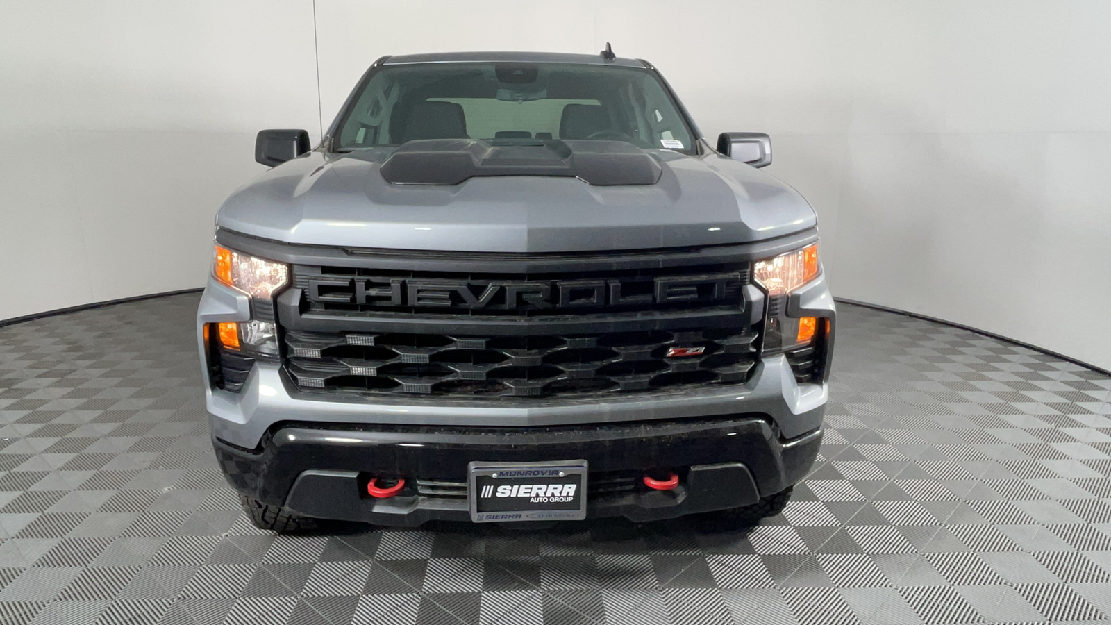 2024 Chevrolet Silverado 1500 Custom Trail Boss 9