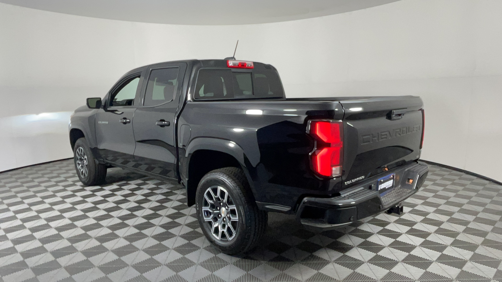 2024 Chevrolet Colorado 2WD LT 6