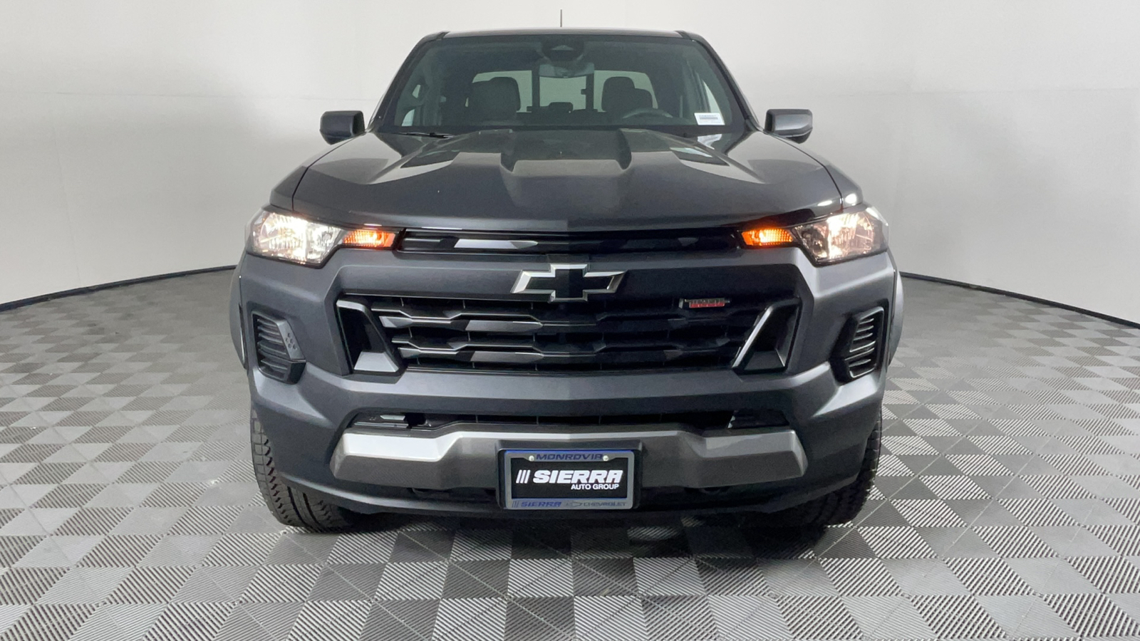 2024 Chevrolet Colorado 4WD Trail Boss 9