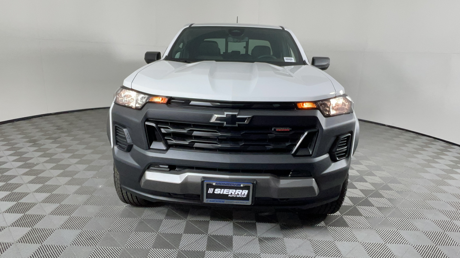 2024 Chevrolet Colorado 4WD Trail Boss 9