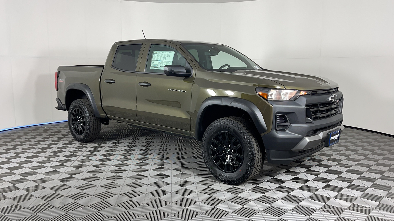 2024 Chevrolet Colorado 4WD Trail Boss 2