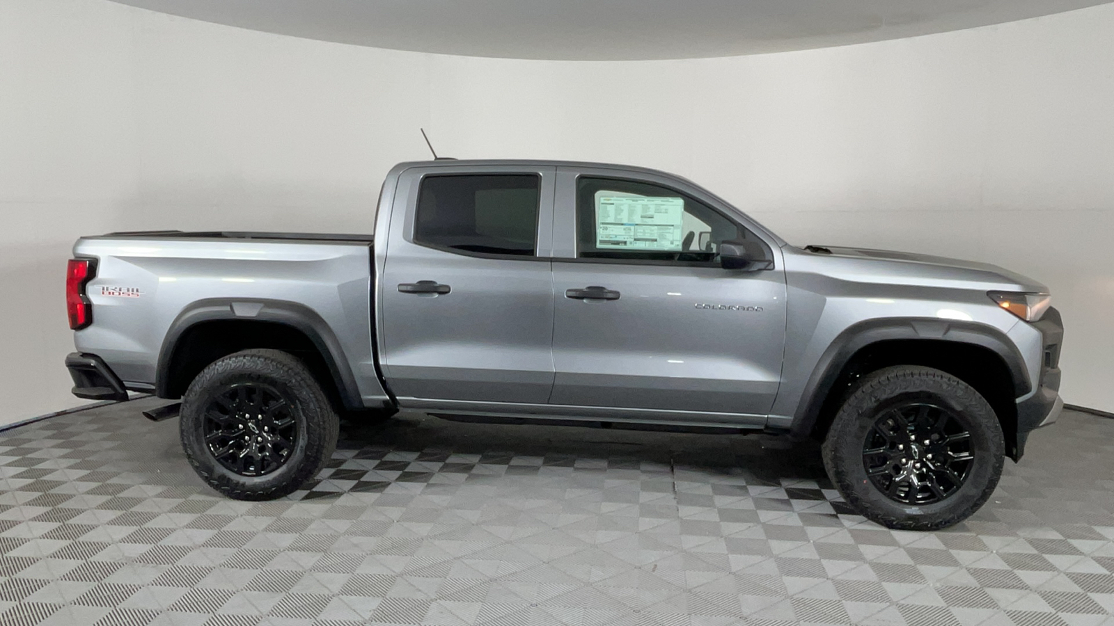 2024 Chevrolet Colorado 4WD Trail Boss 3