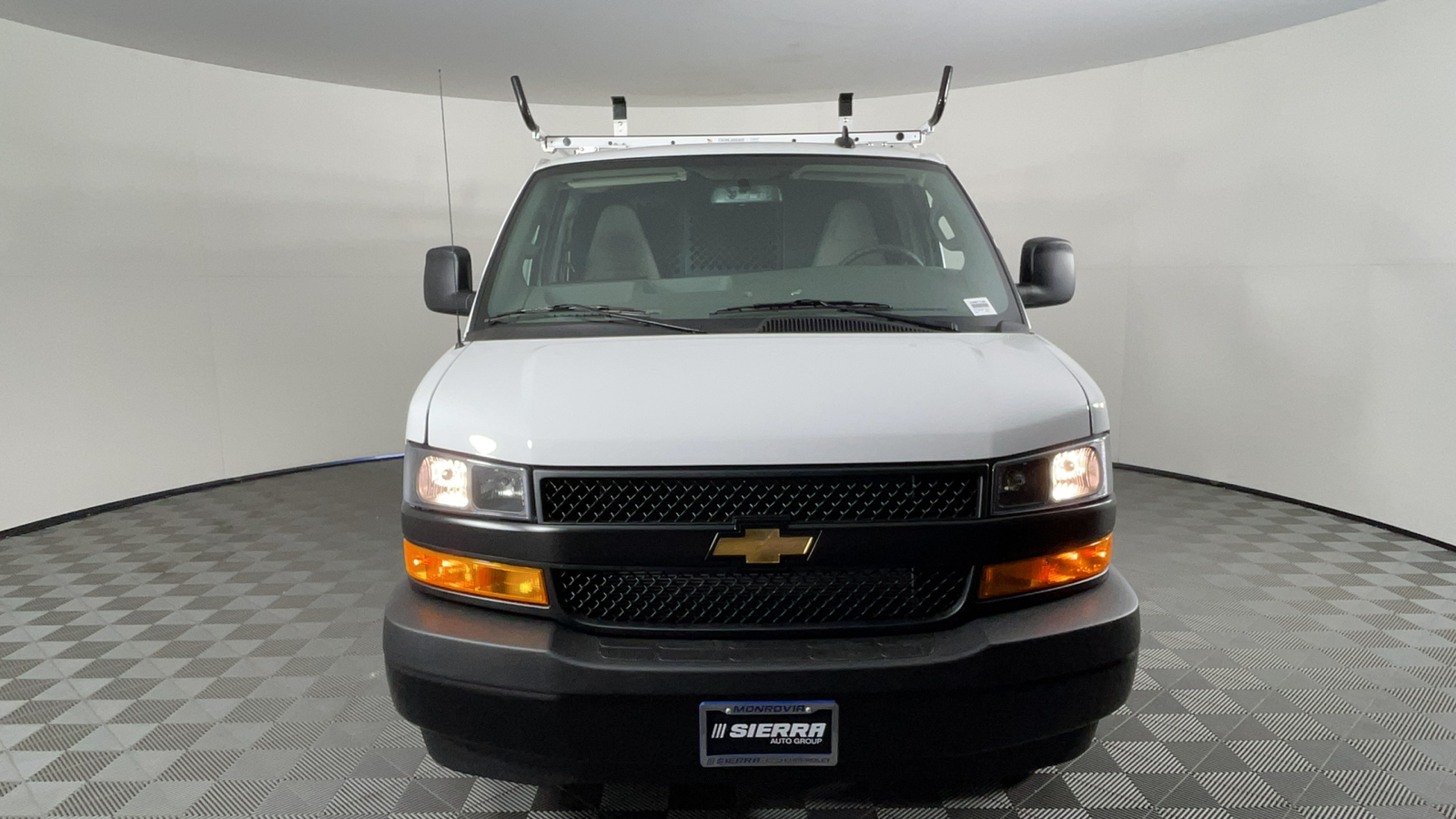 2024 Chevrolet Express Cargo Van  9