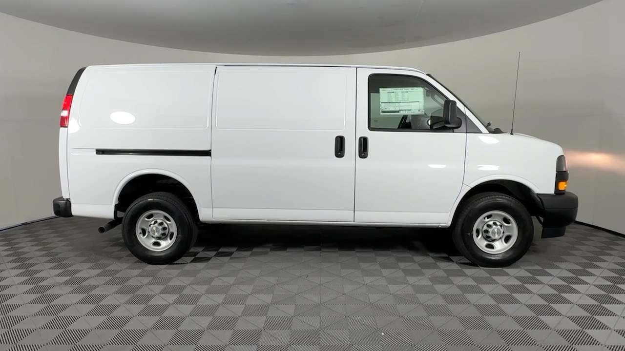 2024 Chevrolet Express Cargo Van  1