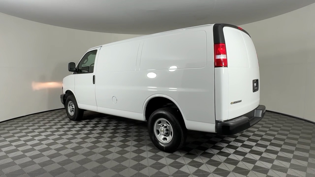 2024 Chevrolet Express Cargo Van  6