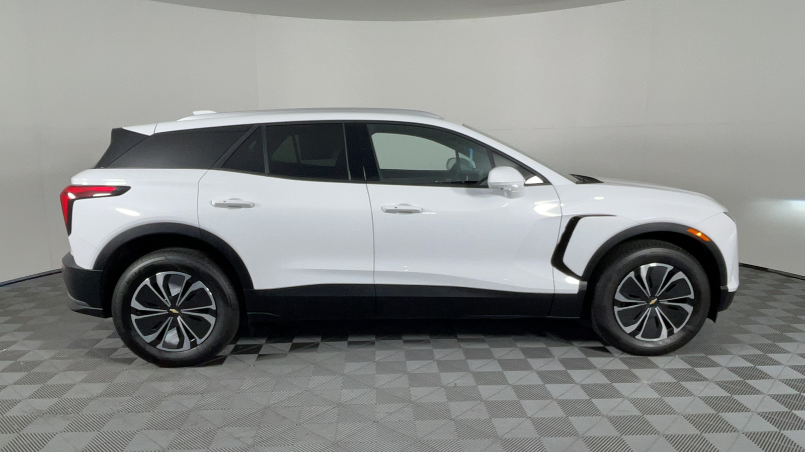 2024 Chevrolet Blazer EV eAWD LT 3