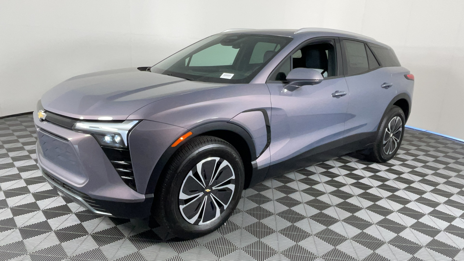 2024 Chevrolet Blazer EV eAWD LT 8