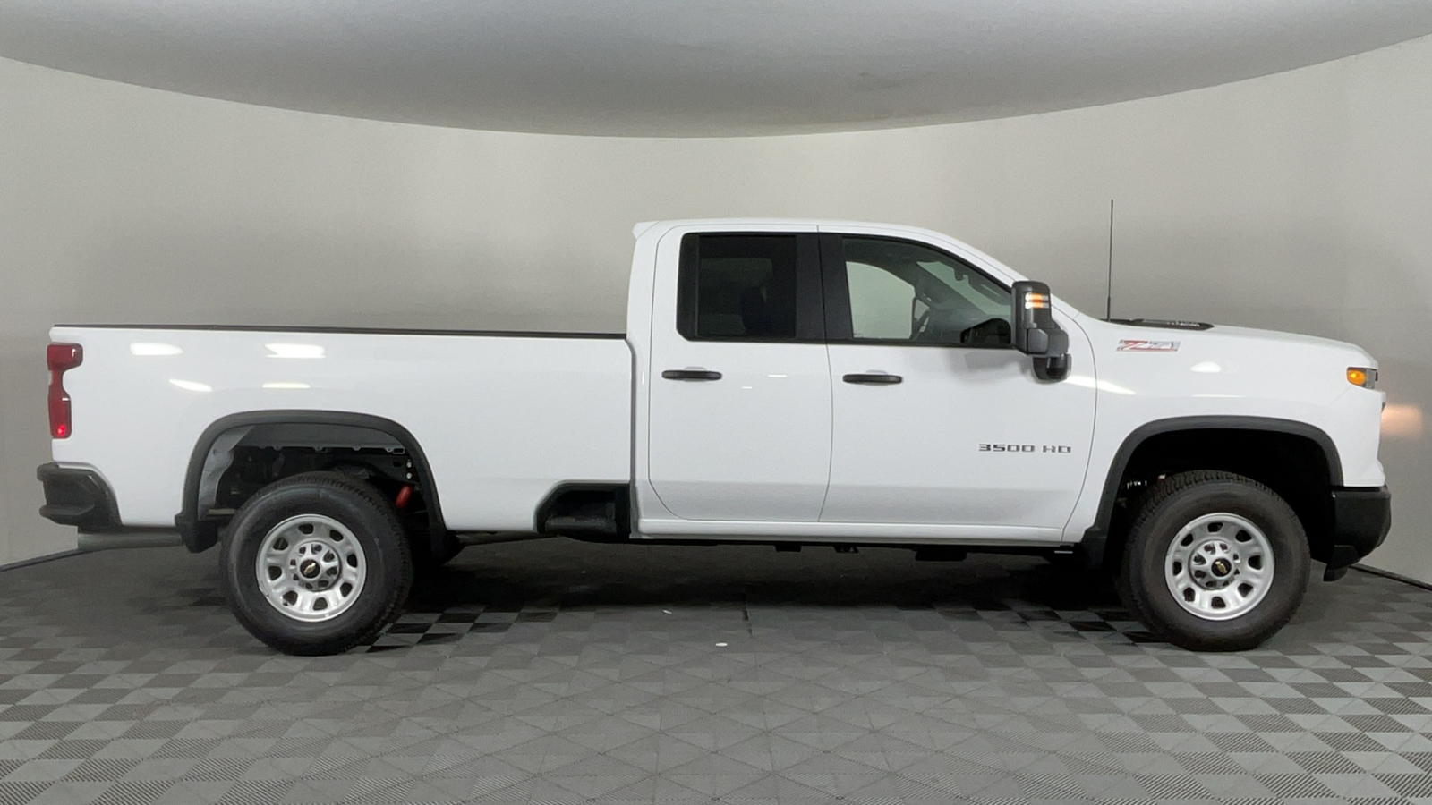 2024 Chevrolet Silverado 3500HD Work Truck 1