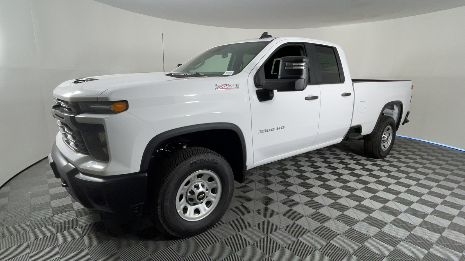 2024 Chevrolet Silverado 3500HD Work Truck 8