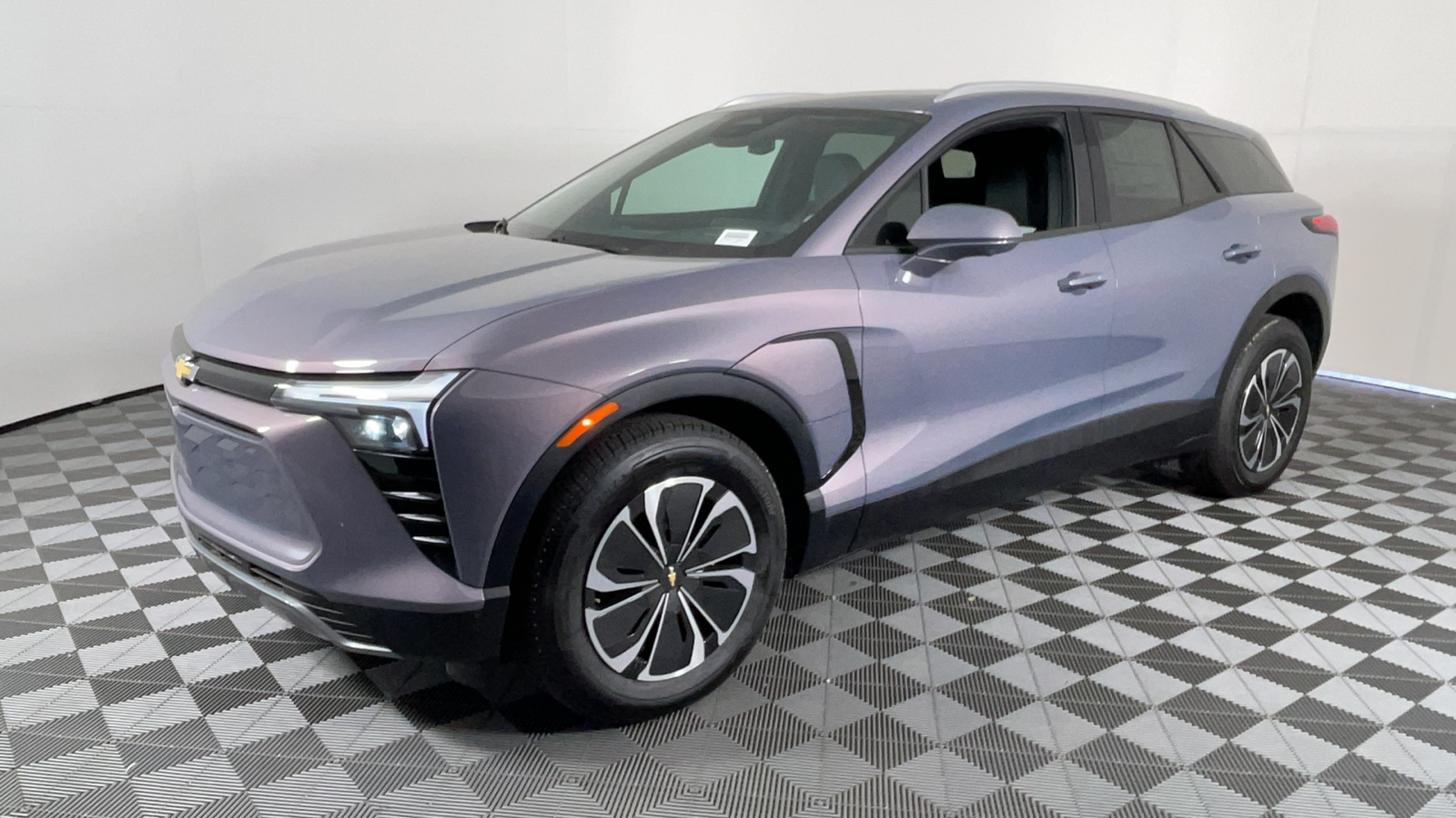 2024 Chevrolet Blazer EV eAWD LT 8