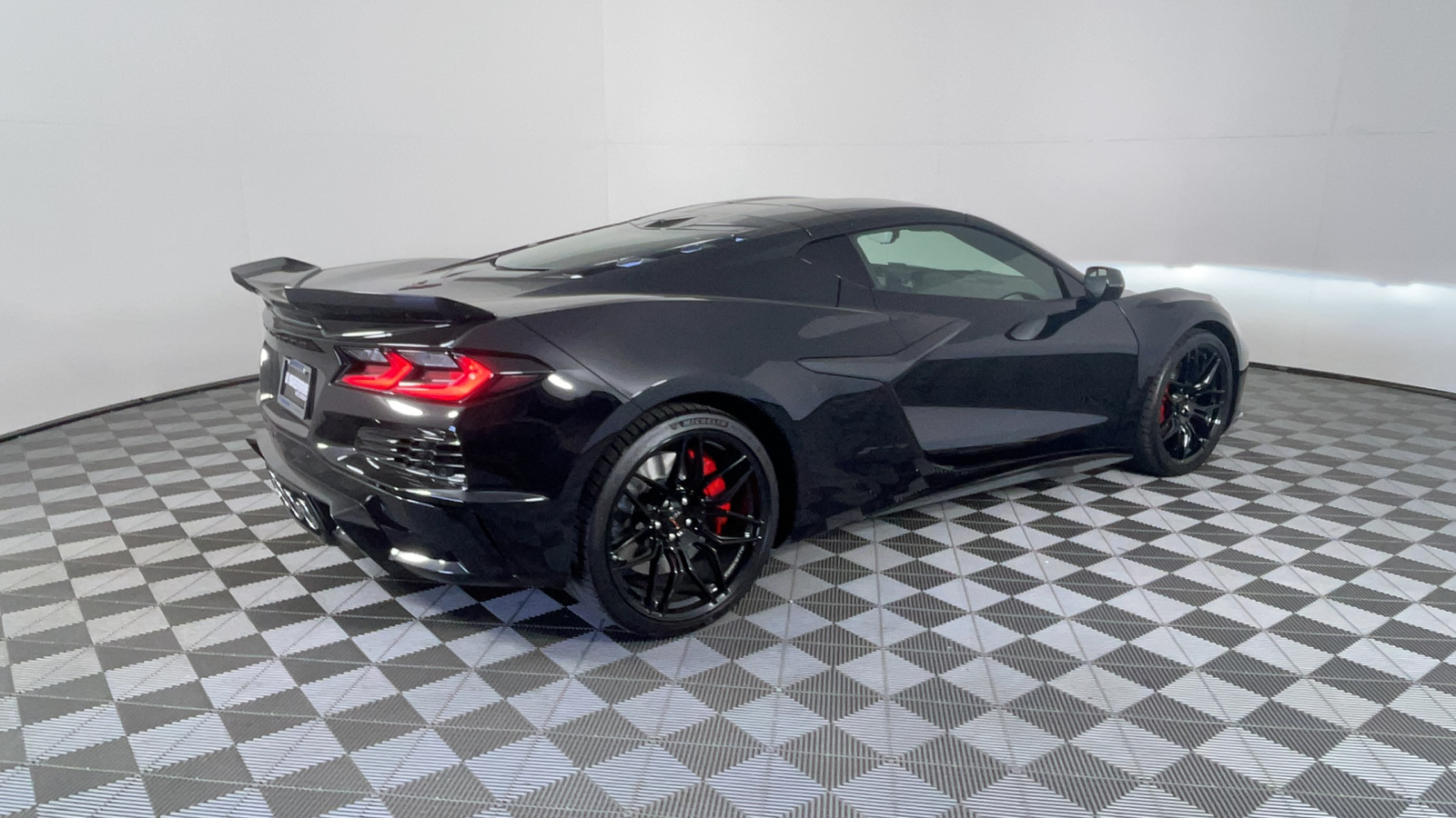 2025 Chevrolet Corvette 1LZ 4