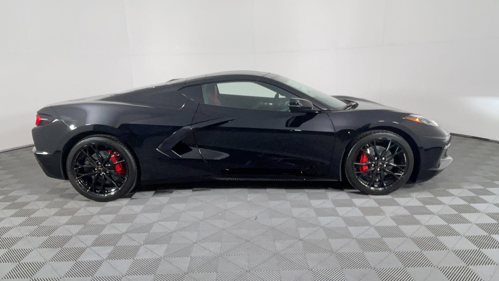 2025 Chevrolet Corvette 2LT 3