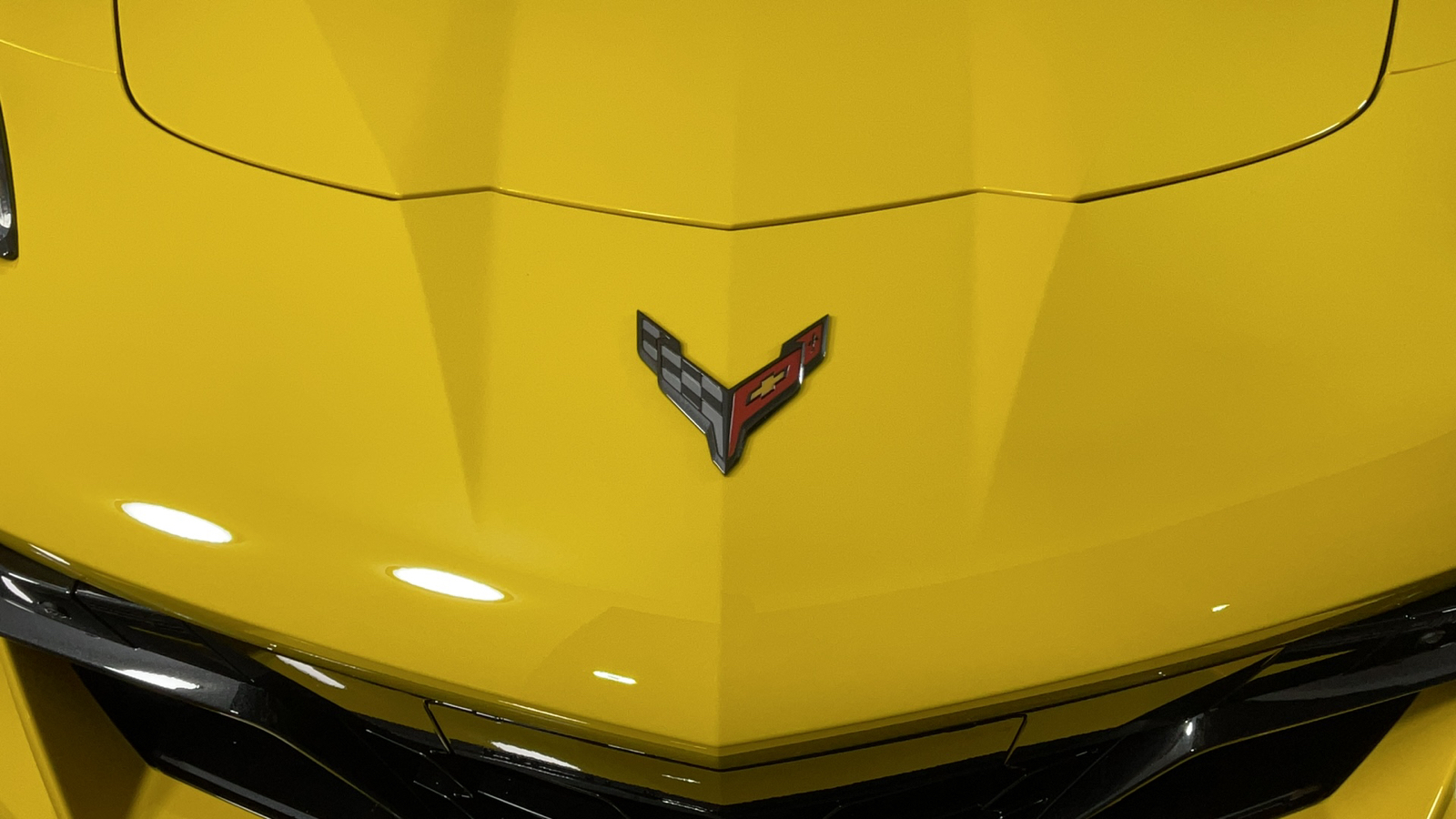 2025 Chevrolet Corvette 2LZ 10