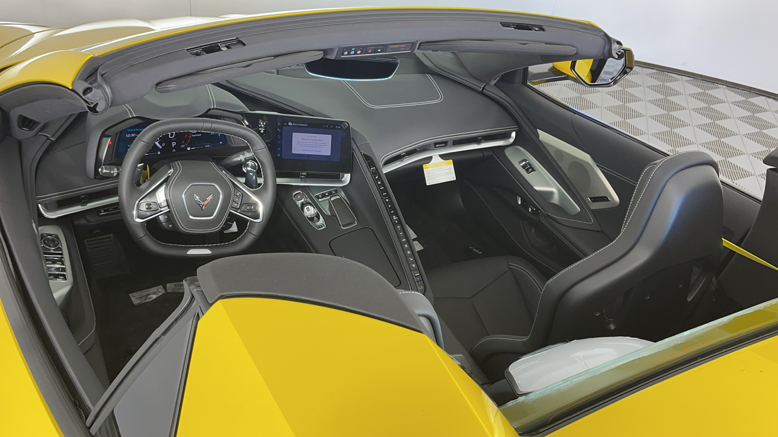 2025 Chevrolet Corvette 2LZ 35