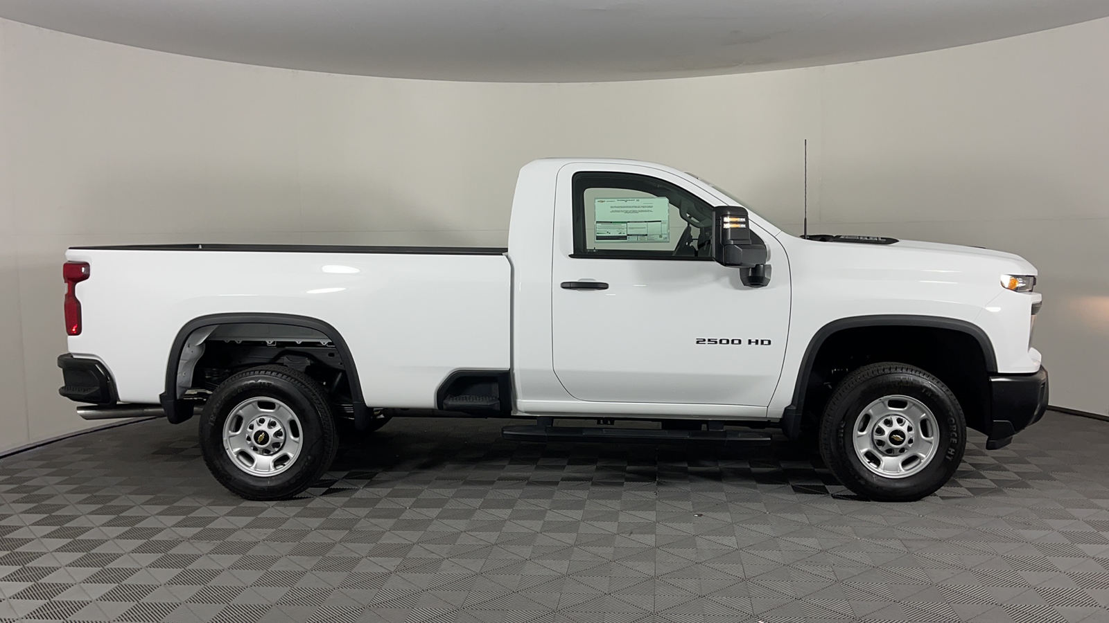 2025 Chevrolet Silverado 2500HD Work Truck 2