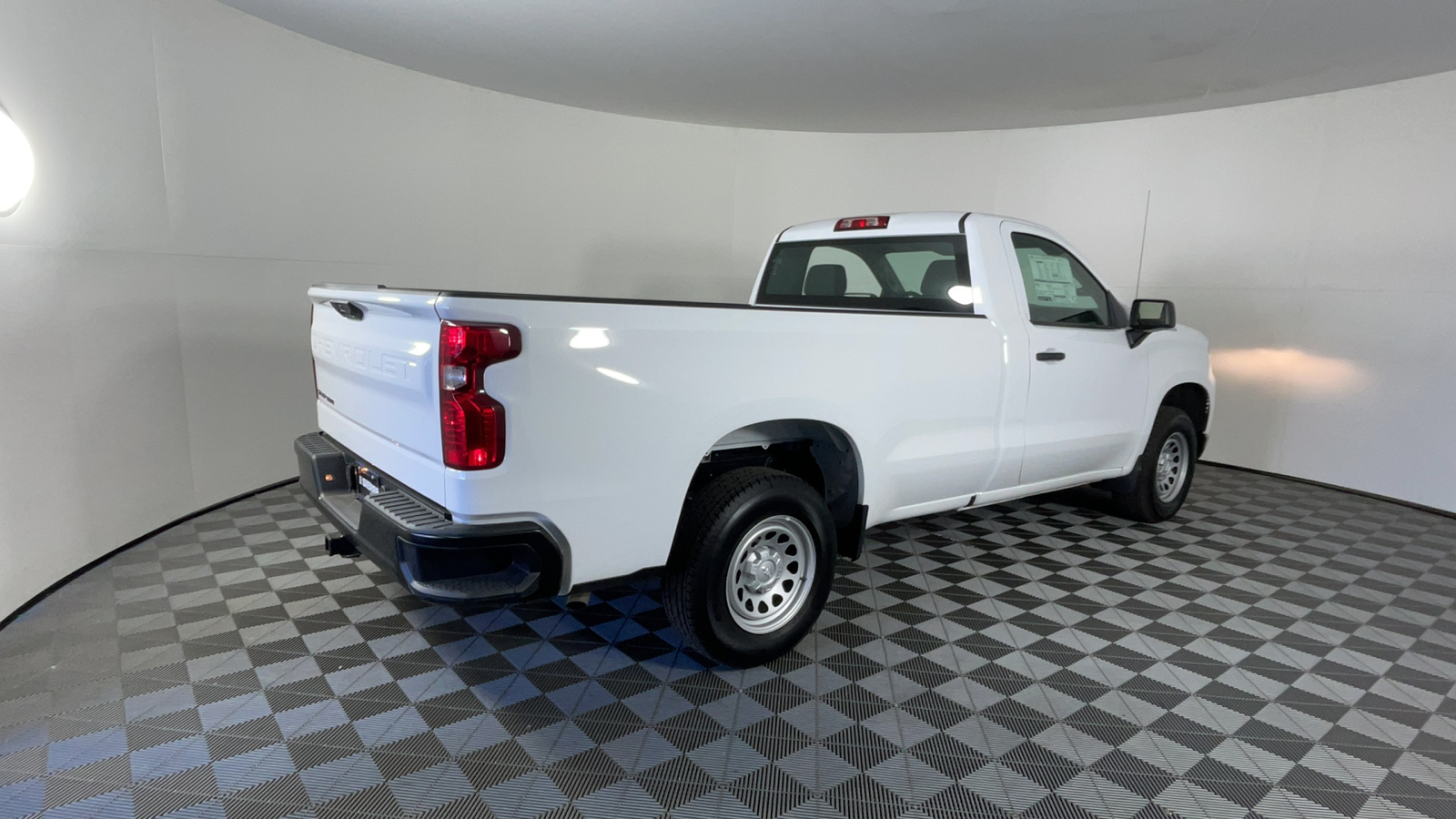 2025 Chevrolet Silverado 1500 Work Truck 4