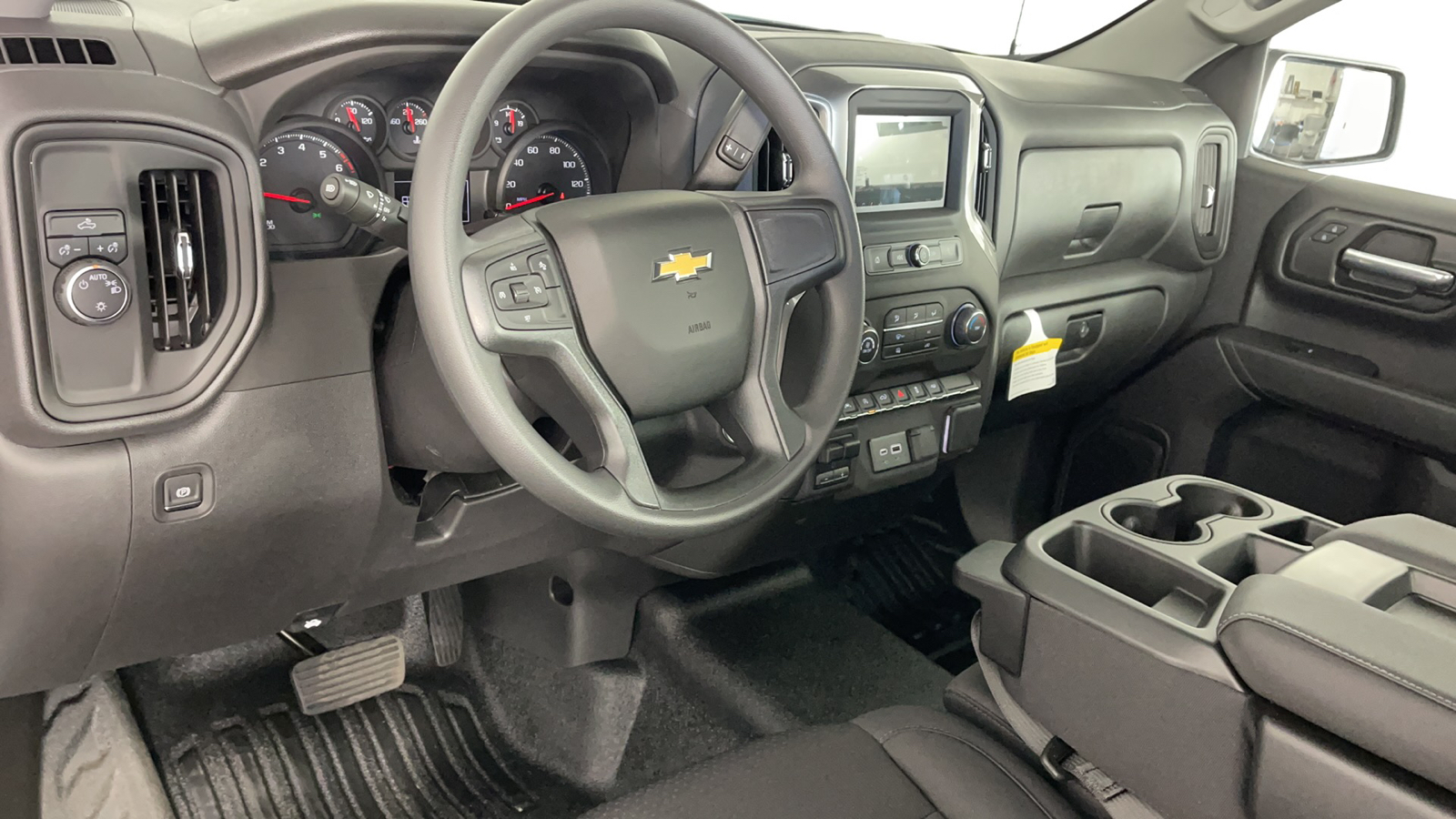 2025 Chevrolet Silverado 1500 Work Truck 13