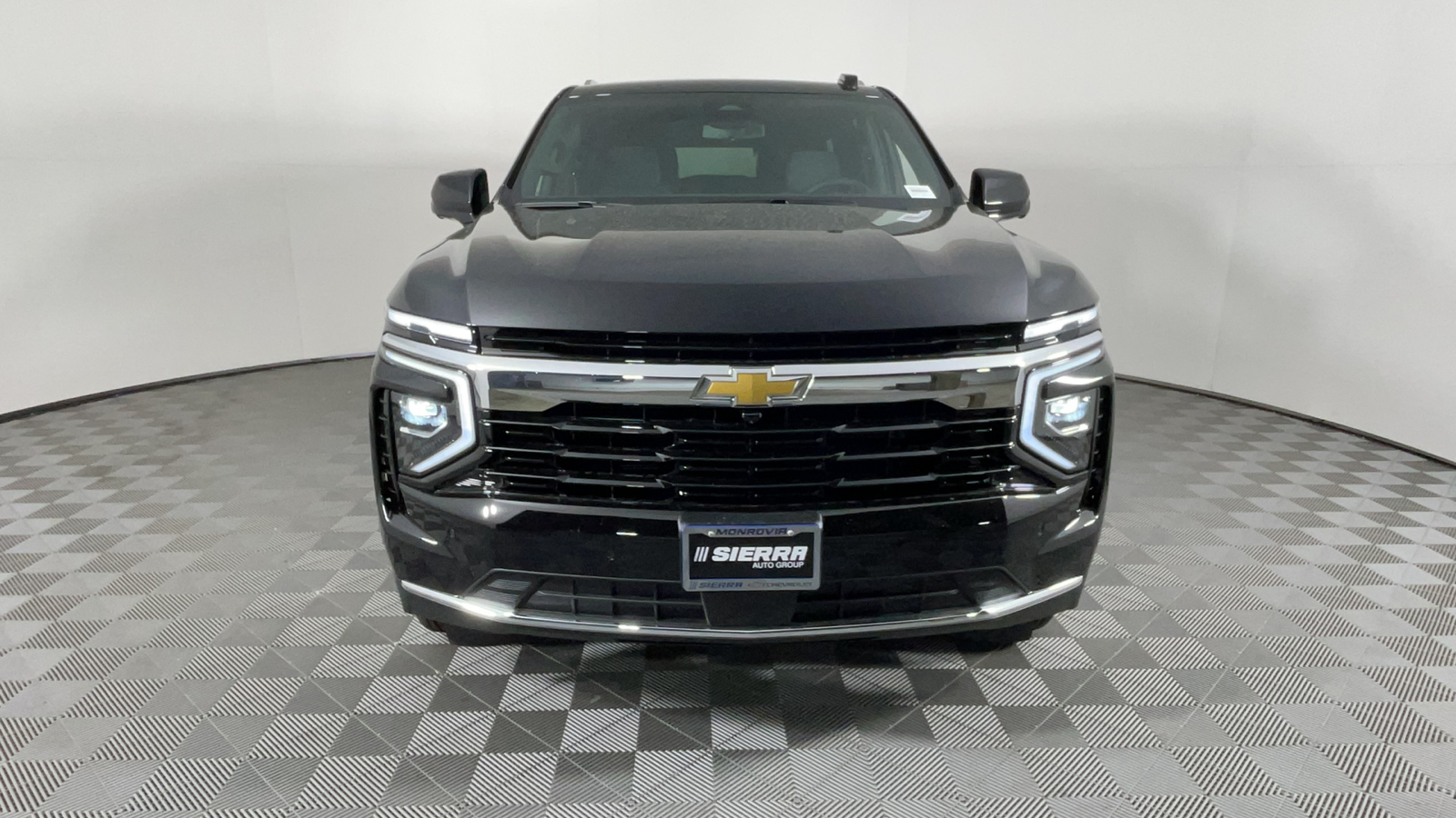 2025 Chevrolet Tahoe LS 9