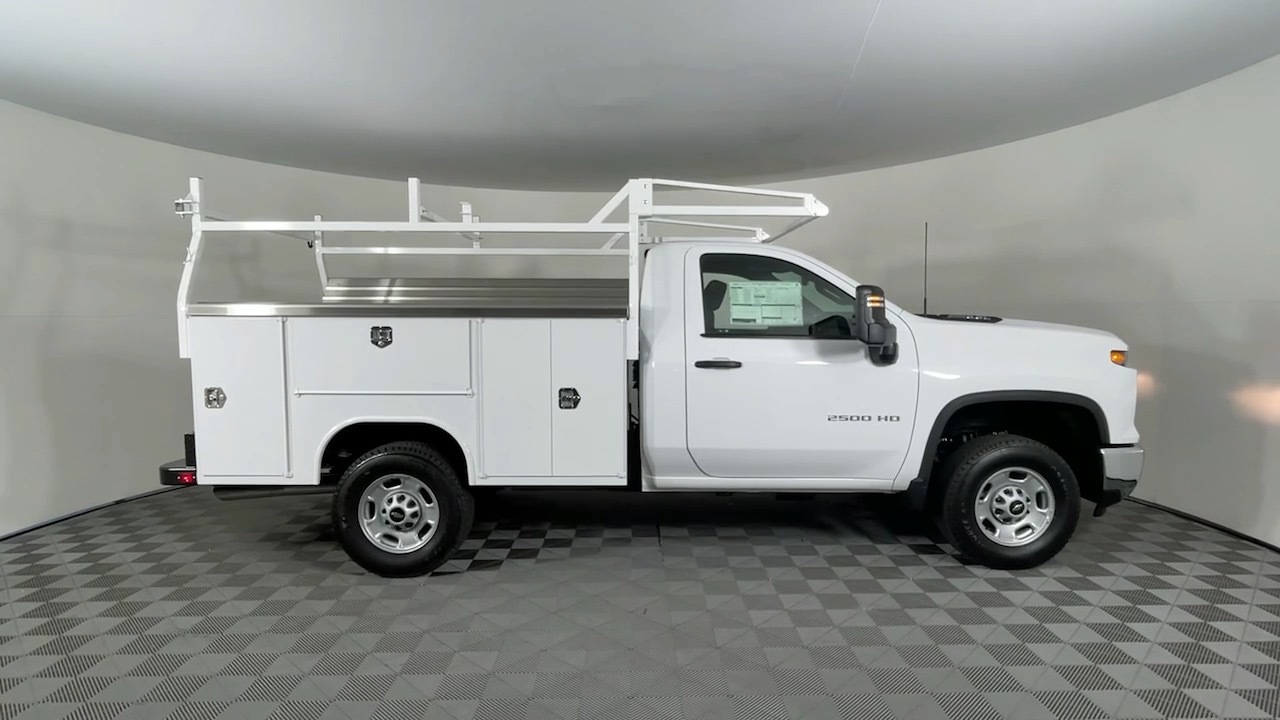 2025 Chevrolet Silverado 2500HD Work Truck 2