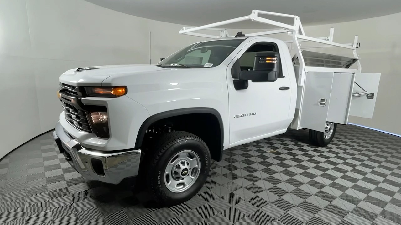 2025 Chevrolet Silverado 2500HD Work Truck 8