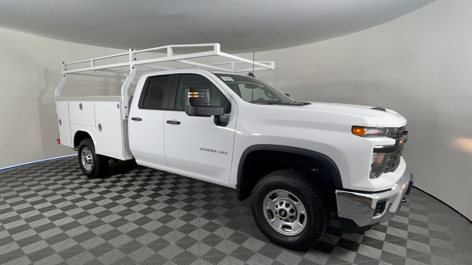 2025 Chevrolet Silverado 2500HD Work Truck 3