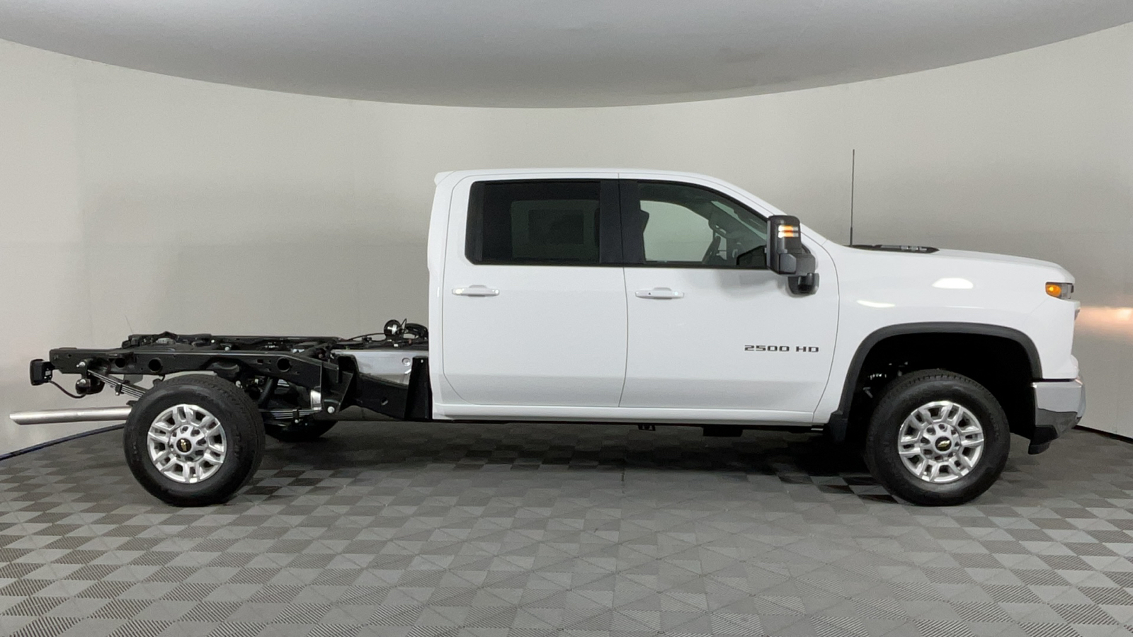 2025 Chevrolet Silverado 2500HD LT 2