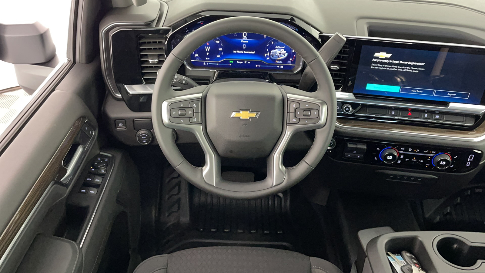 2025 Chevrolet Silverado 2500HD LT 16