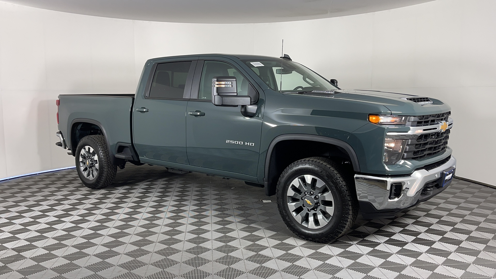 2025 Chevrolet Silverado 2500HD LT 1