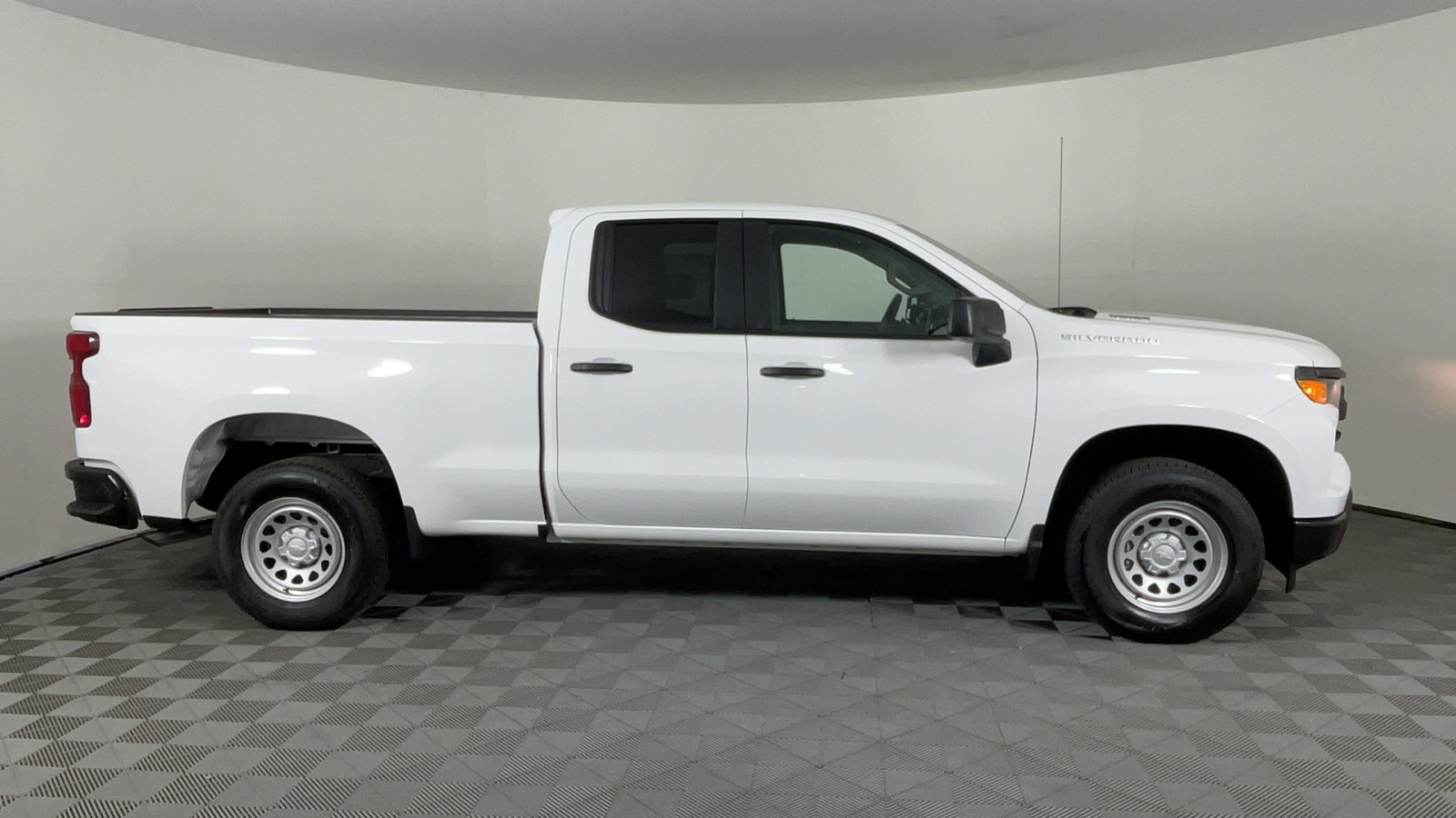 2025 Chevrolet Silverado 1500 Work Truck 1