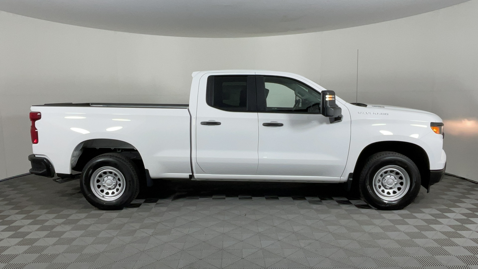 2025 Chevrolet Silverado 1500 Work Truck 1