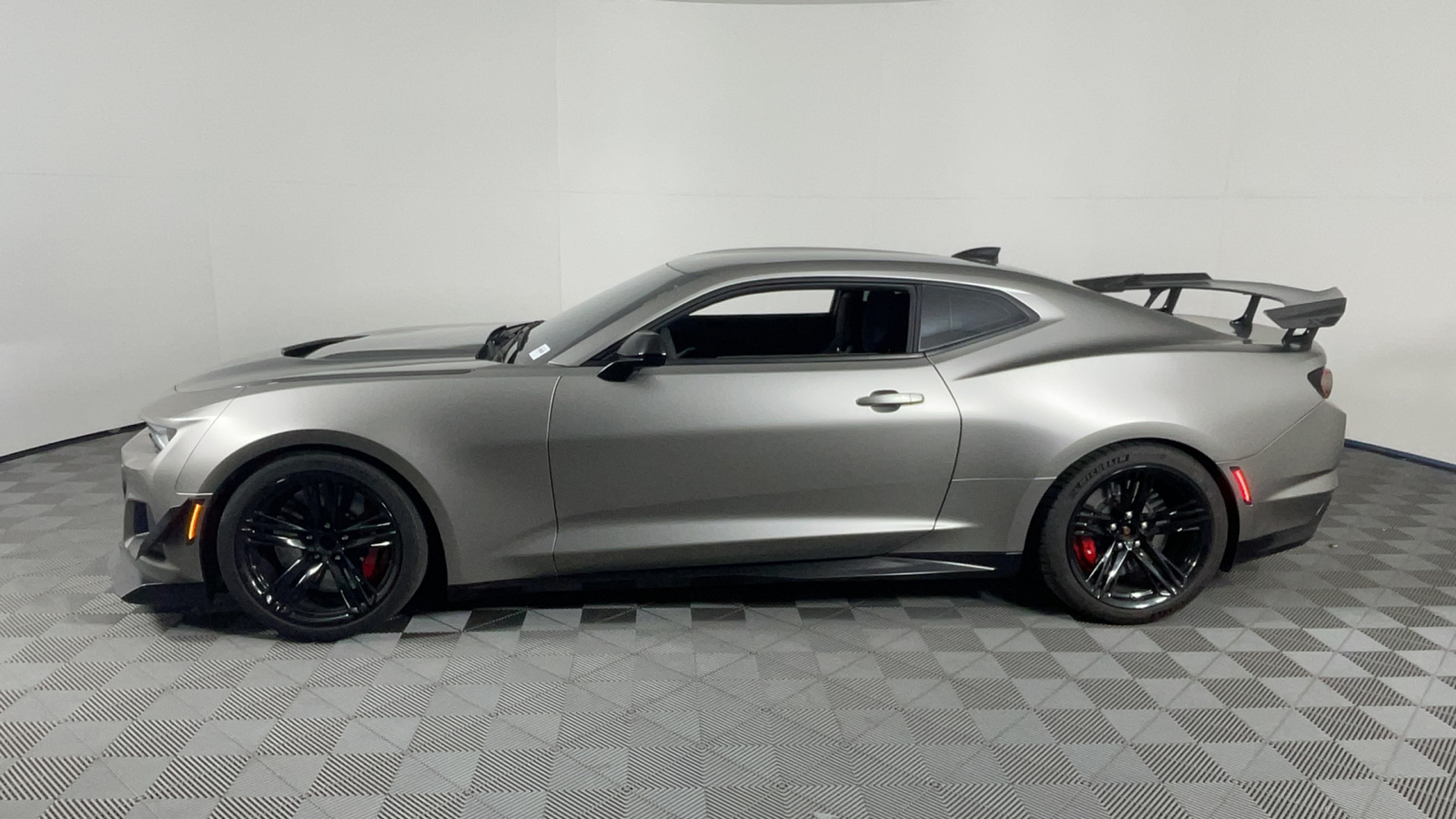 2019 Chevrolet Camaro ZL1 7