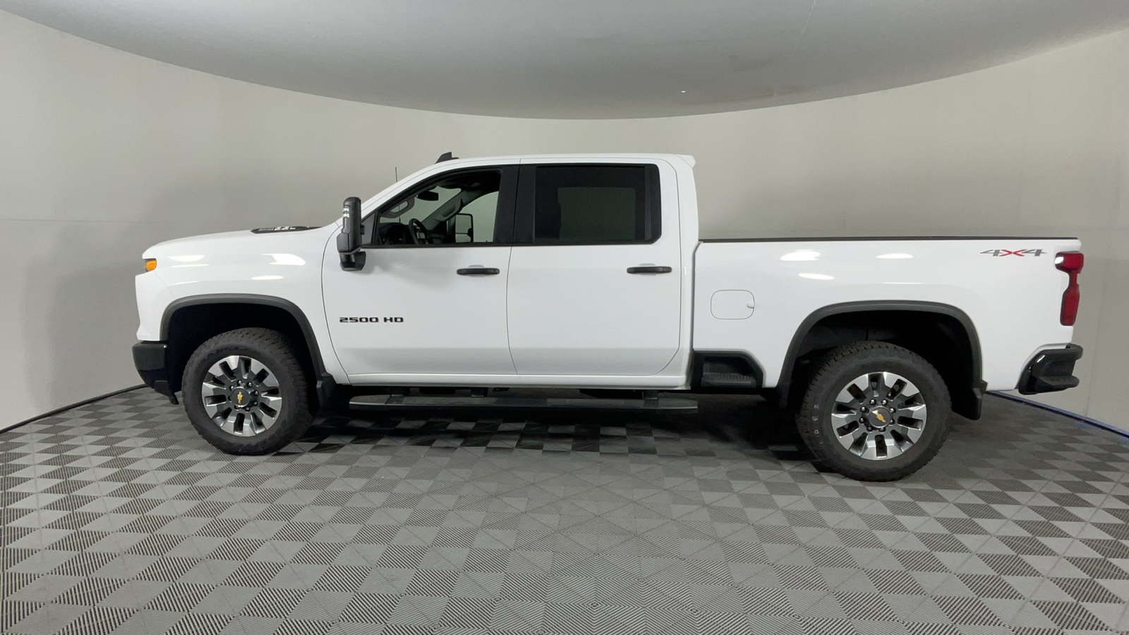 2024 Chevrolet Silverado 2500HD Custom 7