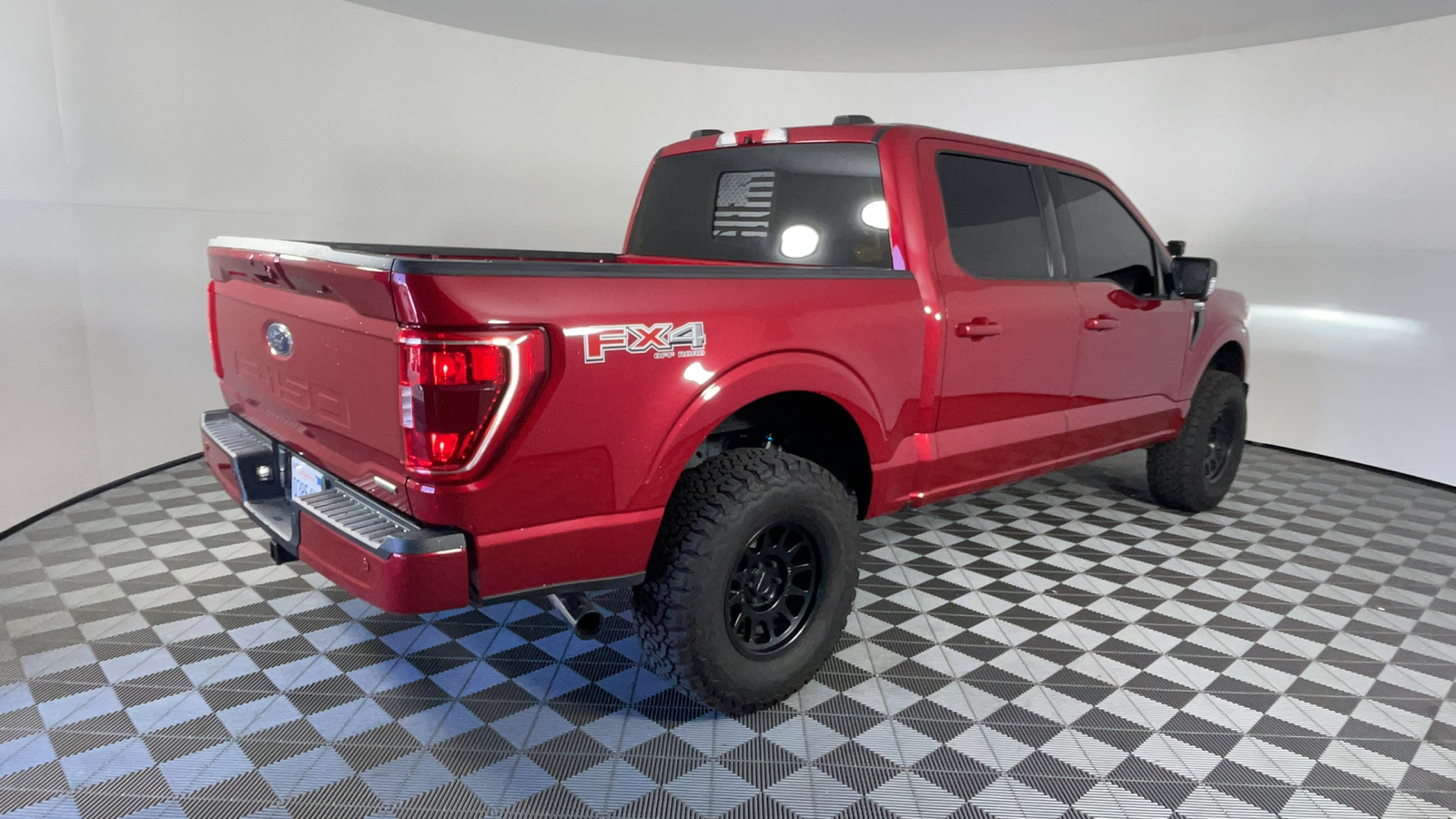 2021 Ford F-150 XLT 4