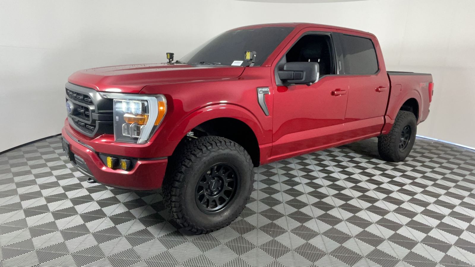 2021 Ford F-150 XLT 8