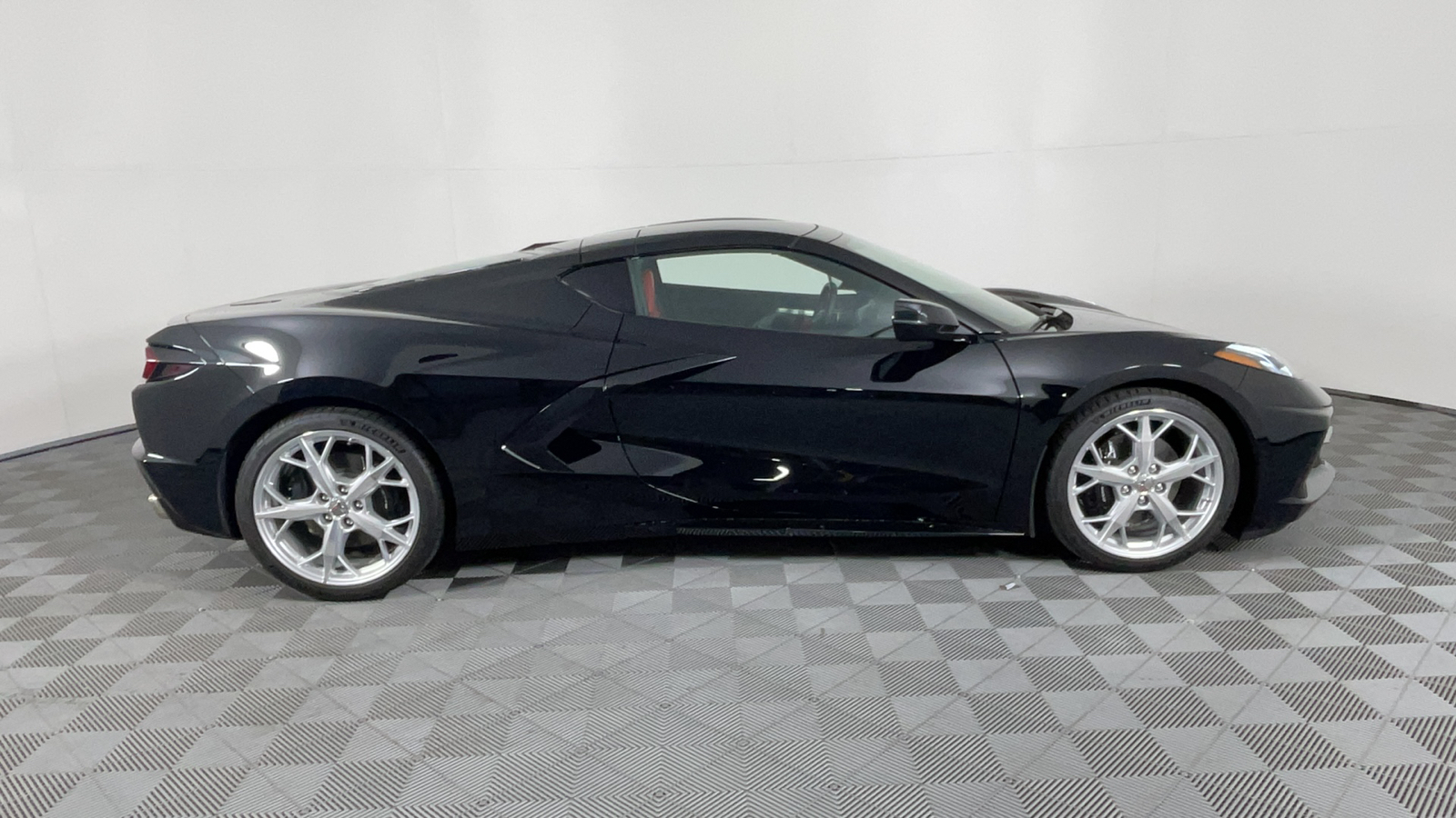 2020 Chevrolet Corvette 2LT 3