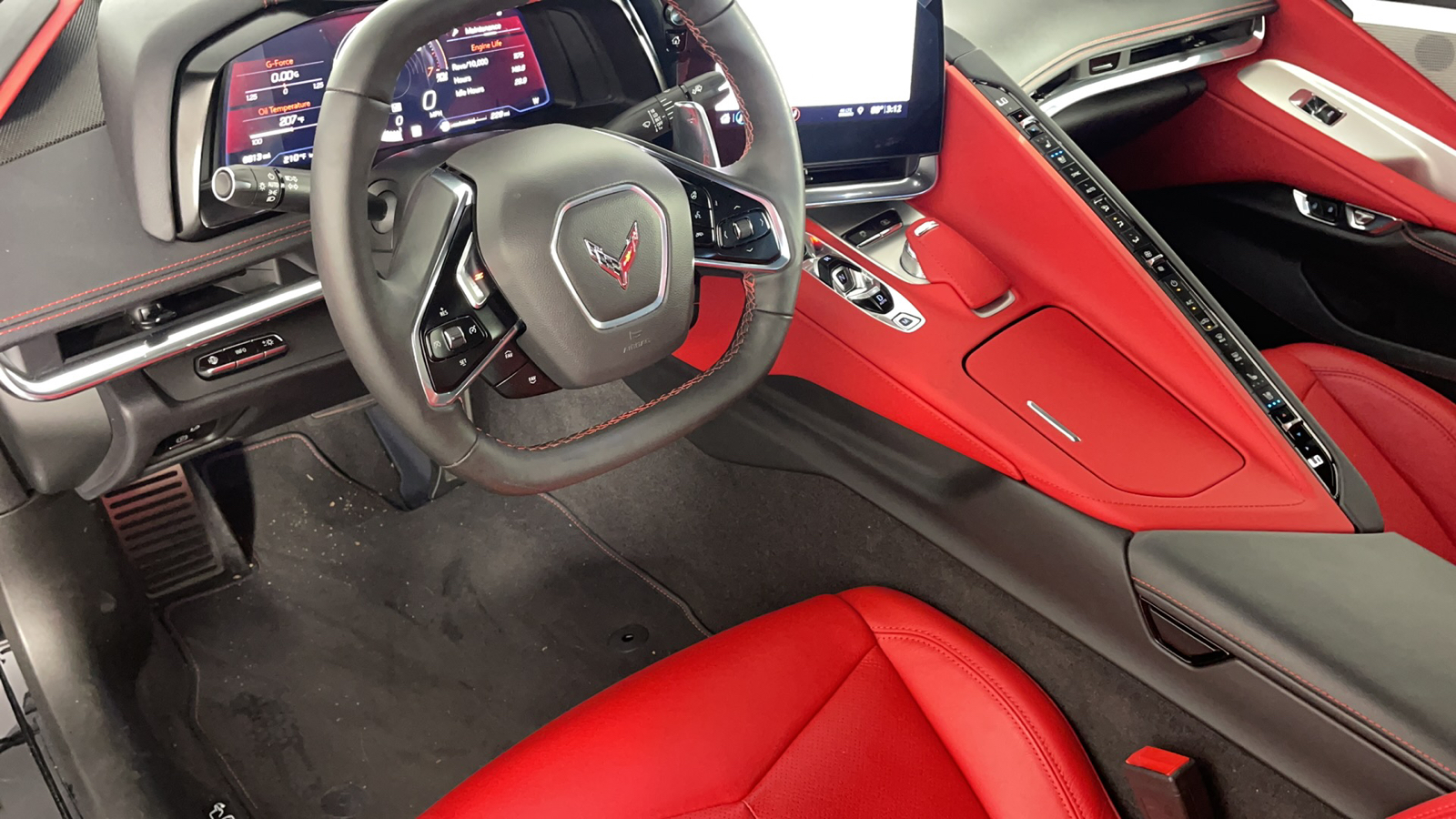 2020 Chevrolet Corvette 2LT 14