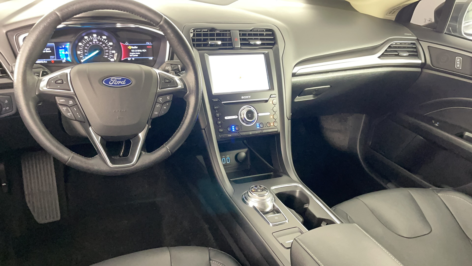 2020 Ford Fusion Titanium 15