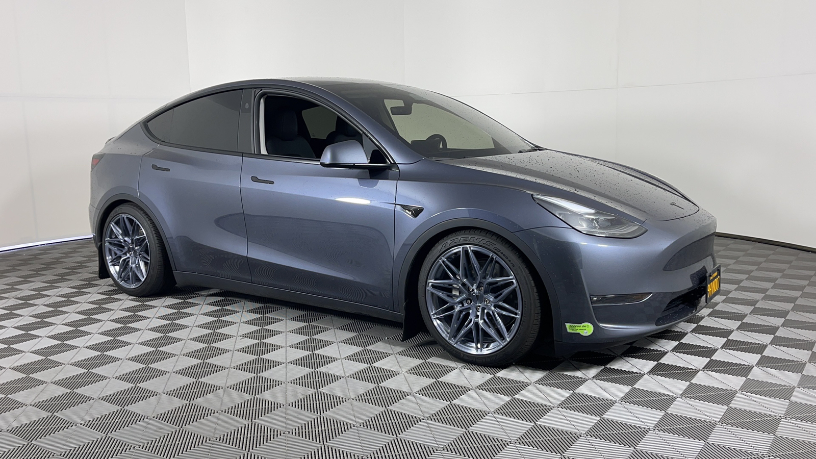 2023 Tesla Model Y Long Range 2