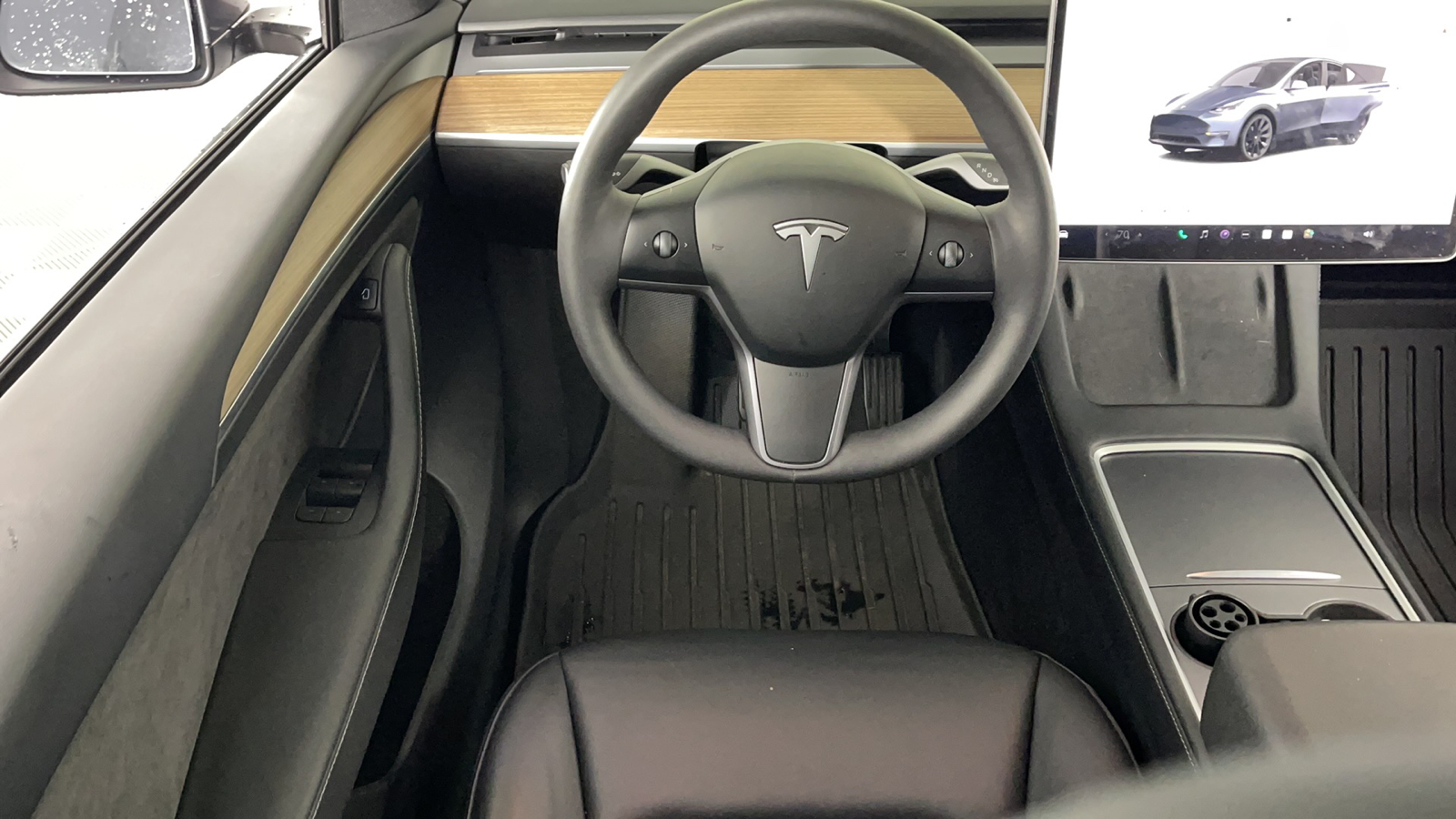 2023 Tesla Model Y Long Range 14