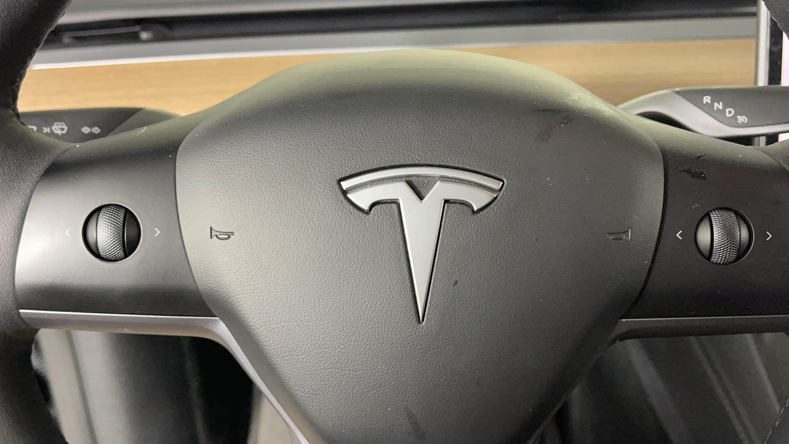 2023 Tesla Model Y Long Range 19