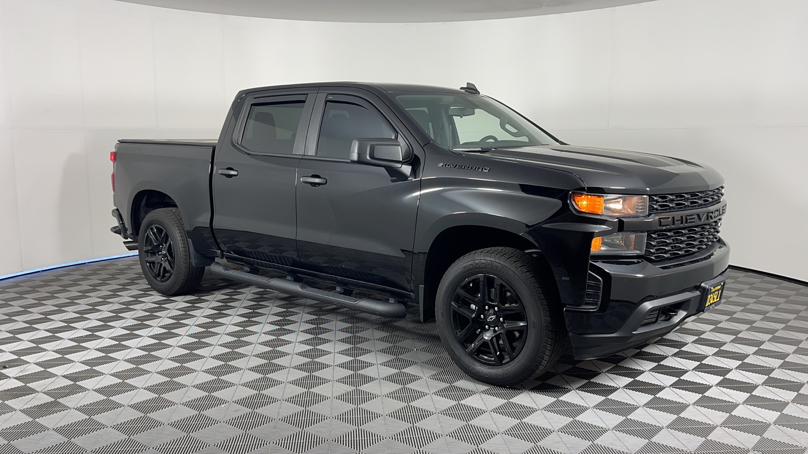 2022 Chevrolet Silverado 1500 LTD Custom 2