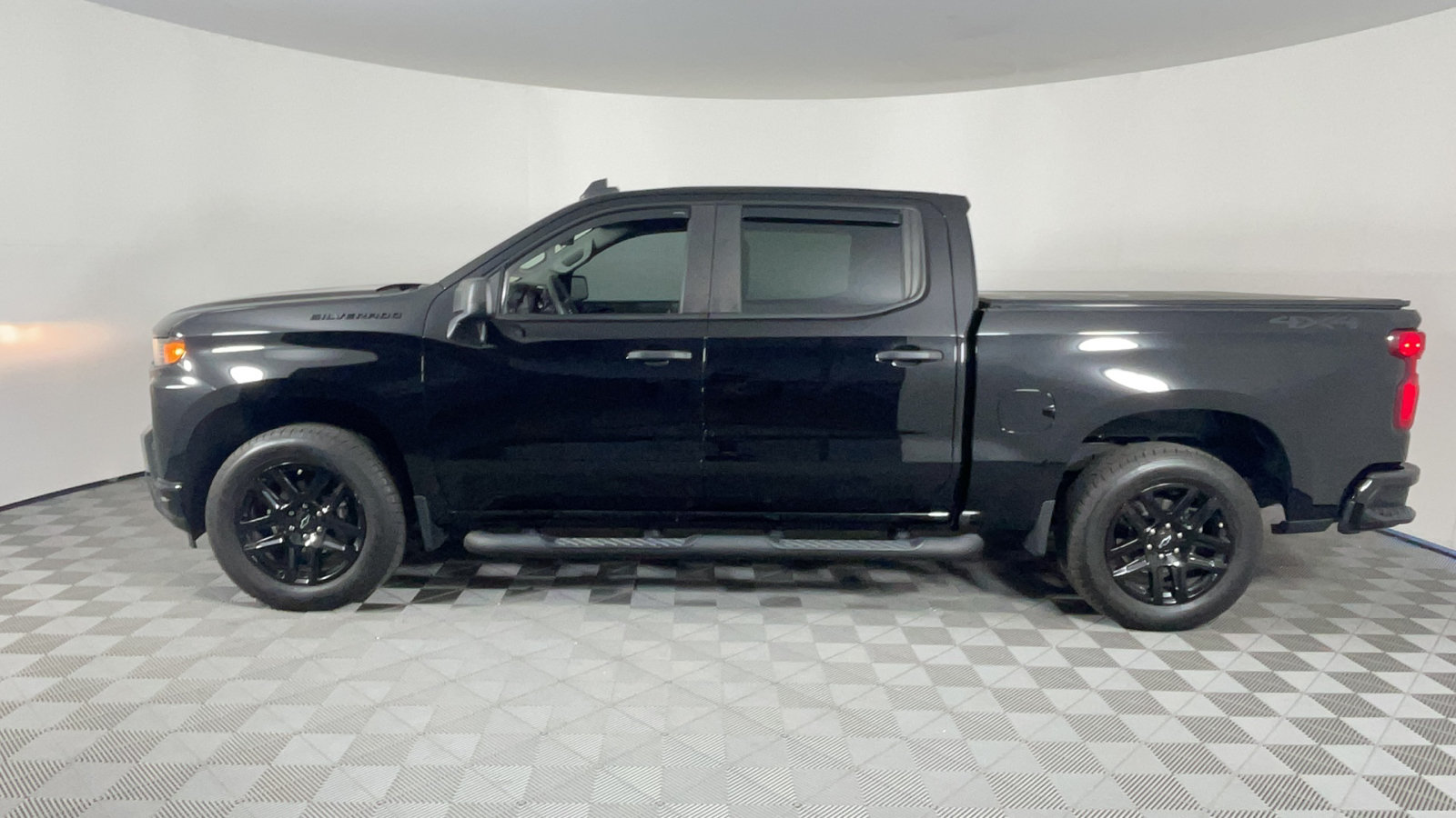 2022 Chevrolet Silverado 1500 LTD Custom 7