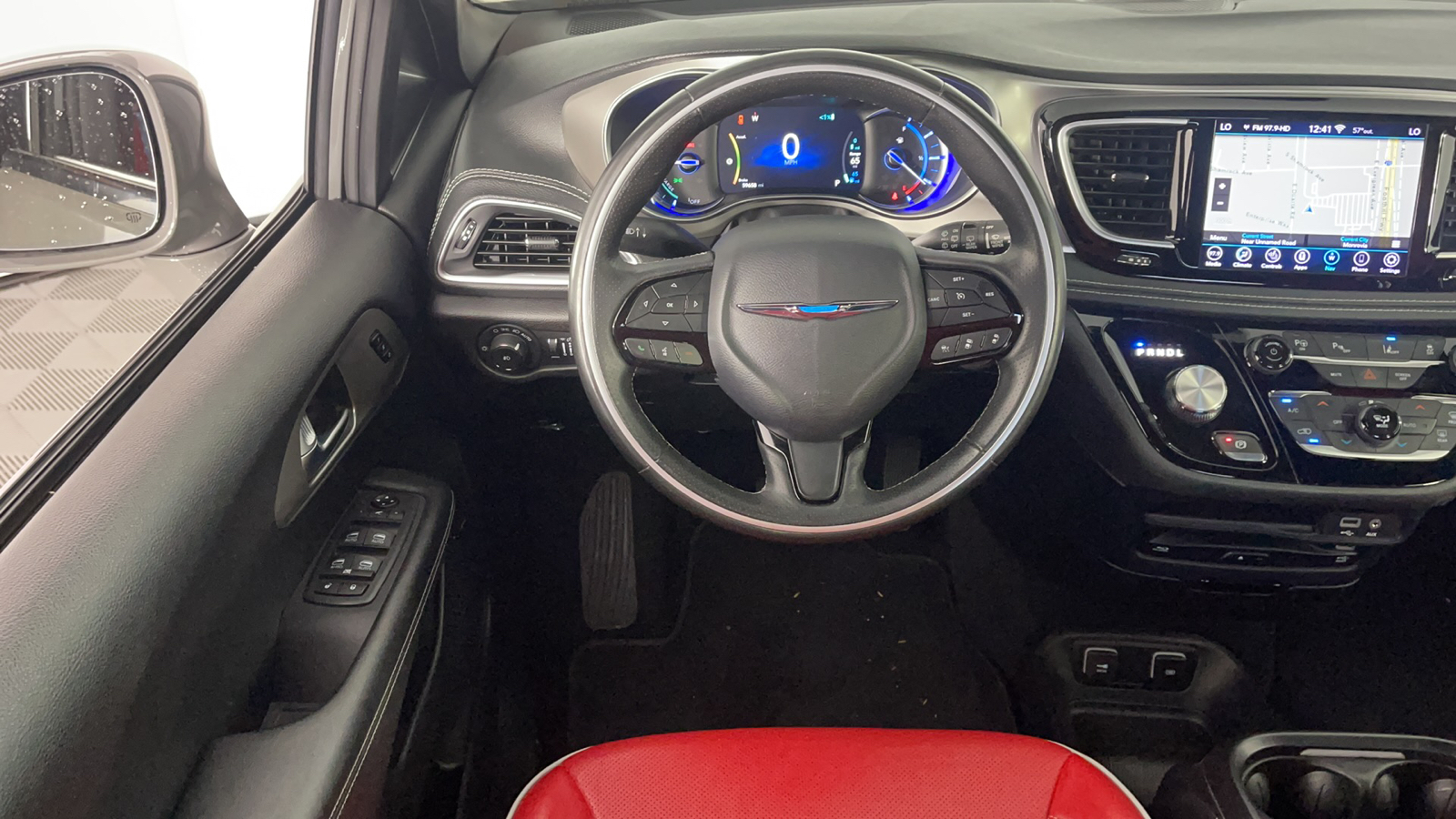 2020 Chrysler Pacifica Hybrid Red S 15