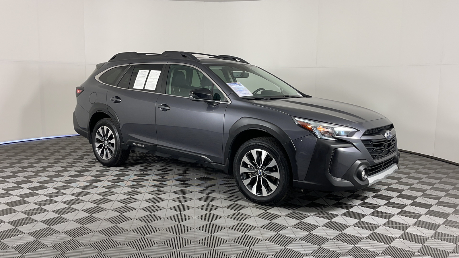 2023 Subaru Outback Limited 1