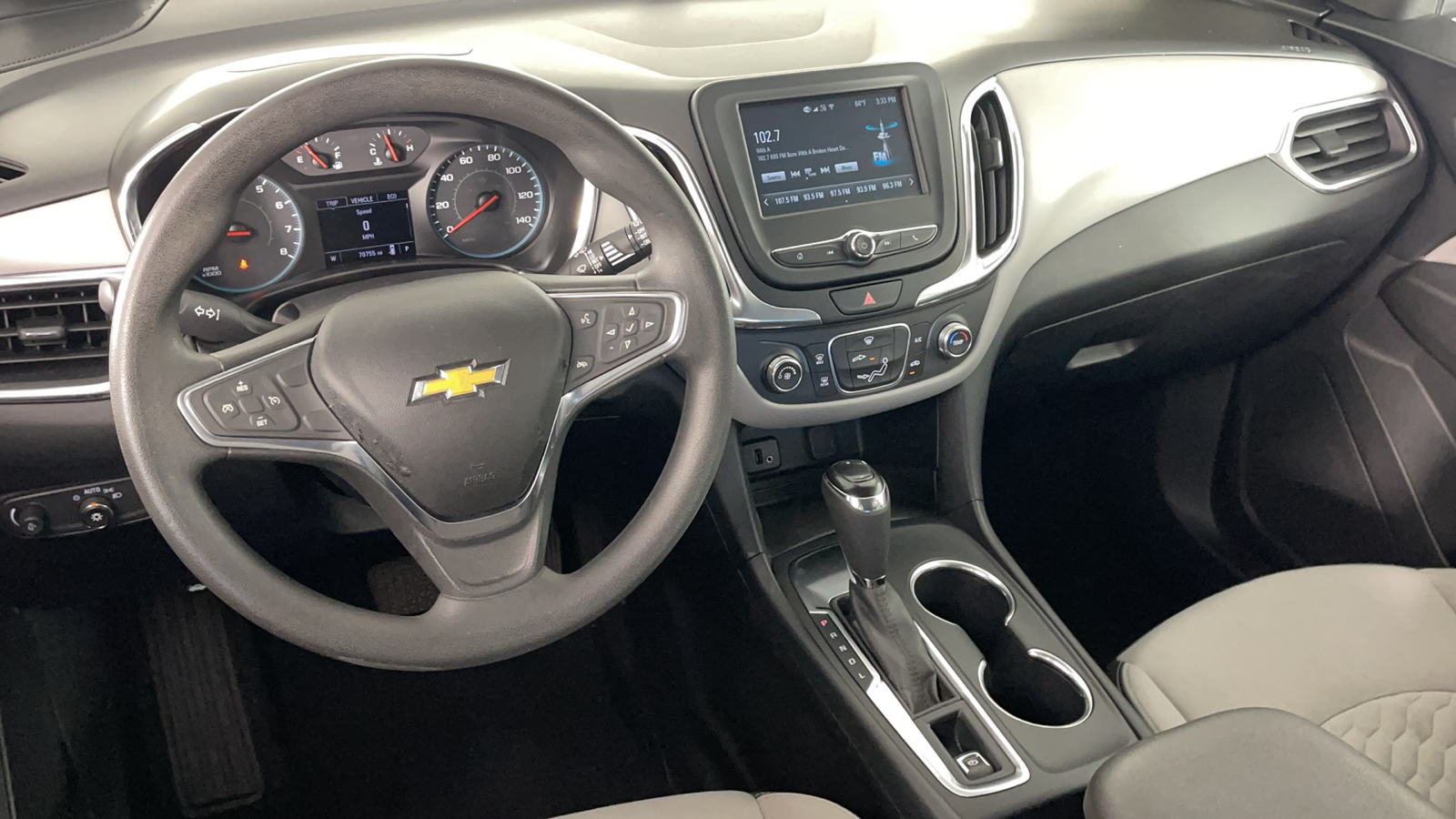 2018 Chevrolet Equinox LS 15